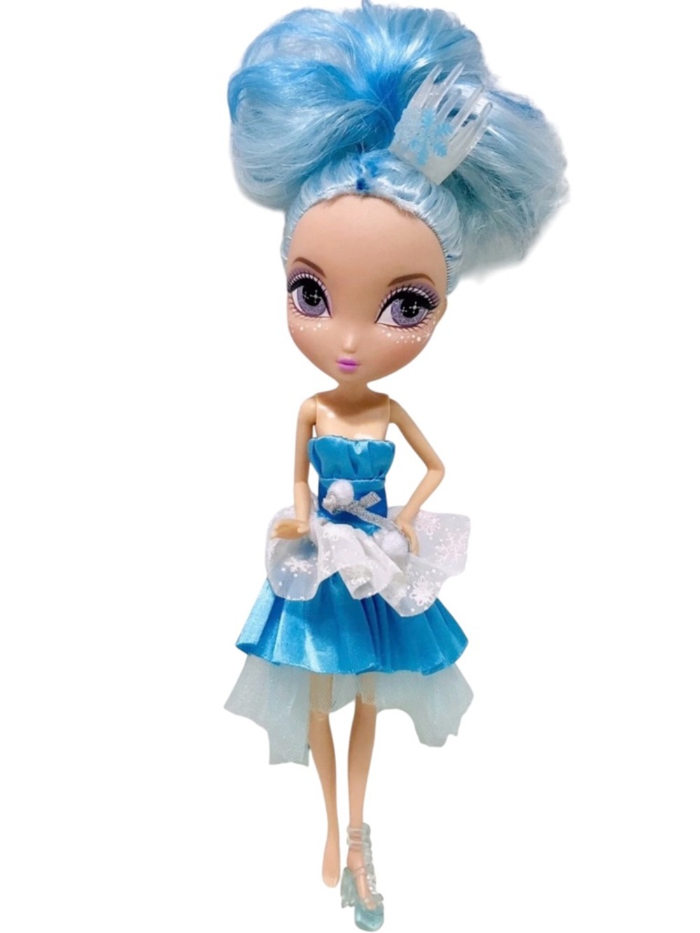 Spin Master Ltd. 2010 La Dee Da Tylie Snow Queen Fairytale Action Figure Doll